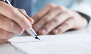Jak napisać rozwiązanie umowy z KRD i uniknąć problemów prawnych