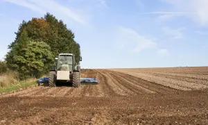 Czy rolnik ryczałtowy może wystawić fakturę? Oto zaskakujące odpowiedzi