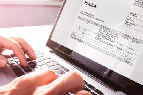 Czy można odliczyć VAT z faktury zagranicznej? Oto co musisz wiedzieć